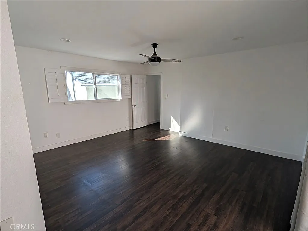 2 bed, 968 sqft, $3,500 — Photo 2
