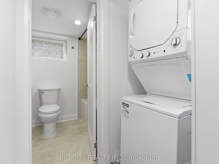 203 Park Rd S #LOWER — Photo 12