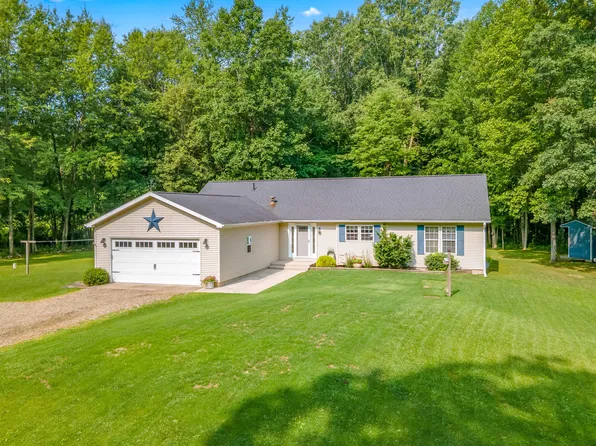 6320 Anderson Rd, Litchfield, MI 49252
