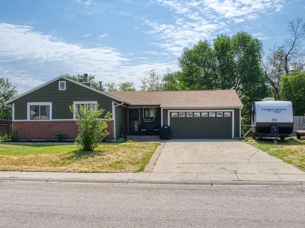 3207 Alberta Dr, Gillette, WY 82718