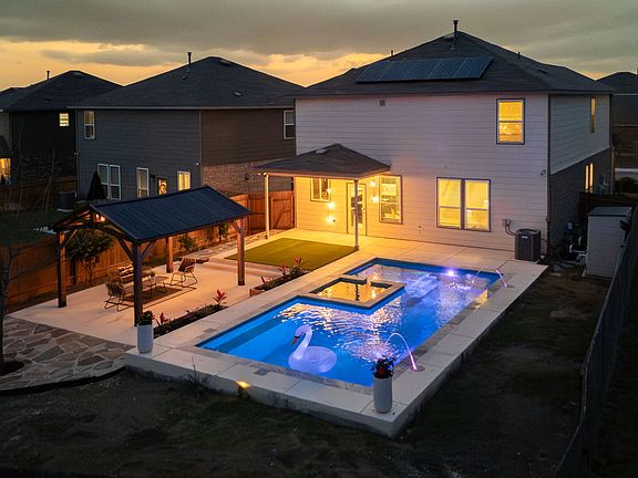 2nd image of 10110 Cowboy Ln