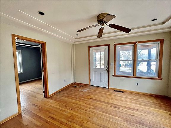 3rd image of 11105 E Scarritt Ave