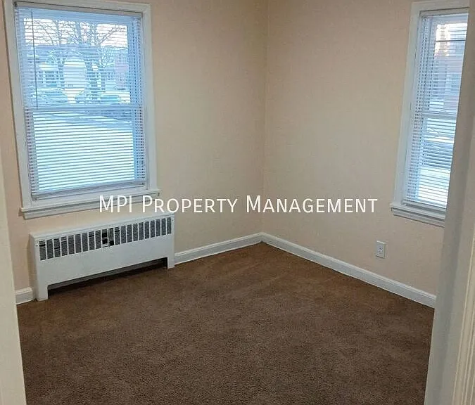 316 N 75th St #6 — Photo 18