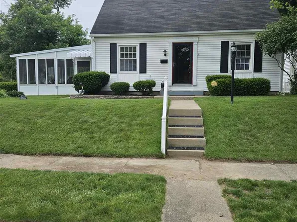 206 Cartwright Dr, Richmond, IN 47374