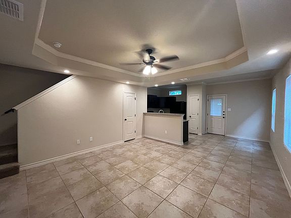 5th image of 6954 Lakeview Dr #102