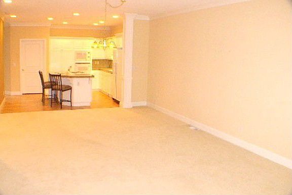 4th image of 1615 135th St E