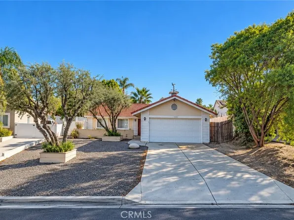 23040 Pheasant Dr, Canyon Lake, CA 92587