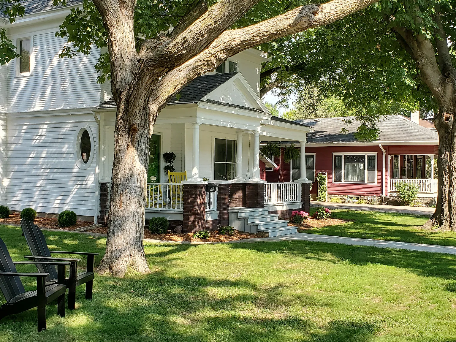 4 bed, 2296 sqft, $2,500 — Photo 1