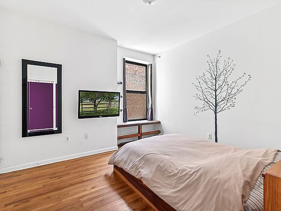 5th image of 54 E 129th St APT 6B
