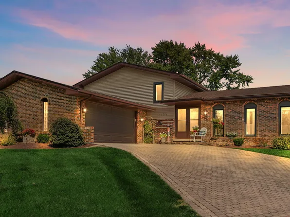 2605 Osage Dr, Dyer, IN 46311