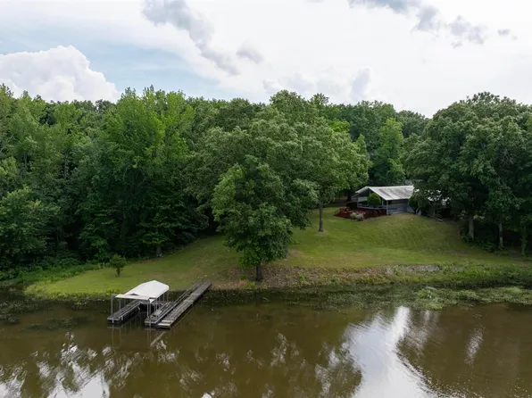 7024 Pottertown Rd, Murray, KY 42071