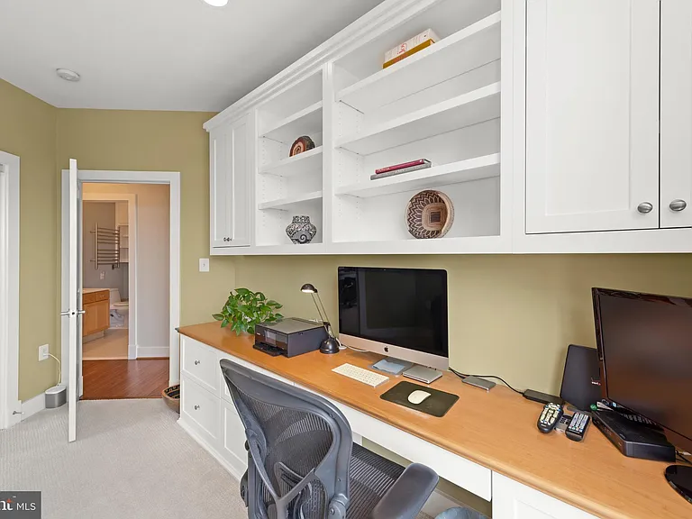 1200 N Hartford St #601 — Photo 19