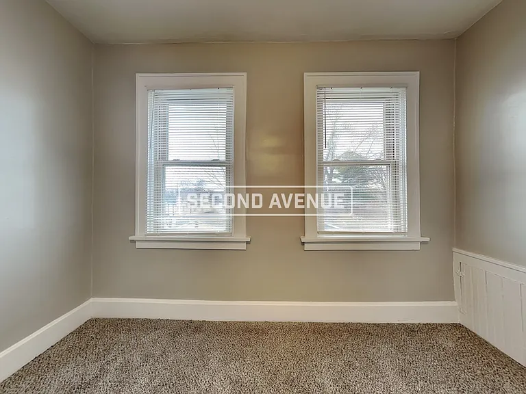 1804 Waltham Ave — Photo 11