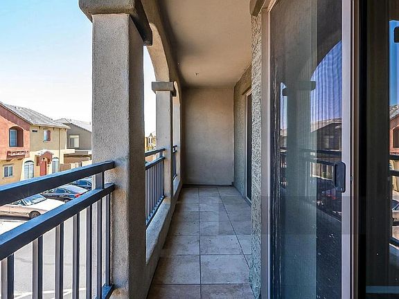 5th image of 17150 N 23rd St Unit 227