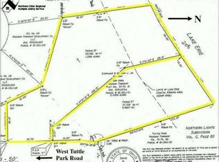 W Tuttle Park Rd, Madison, OH 44057