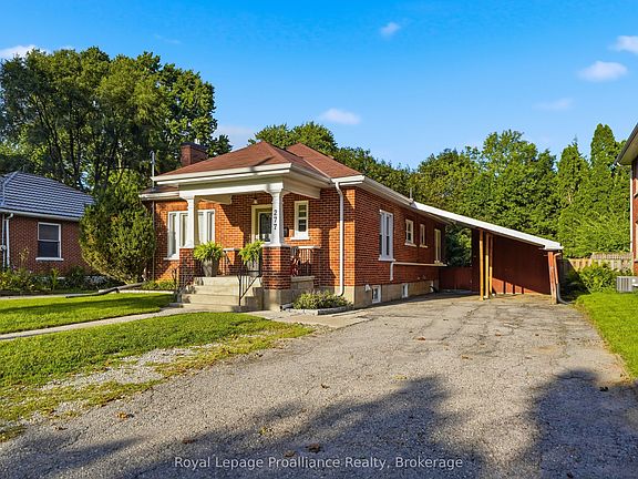 3rd image of 277 Dufferin Ave