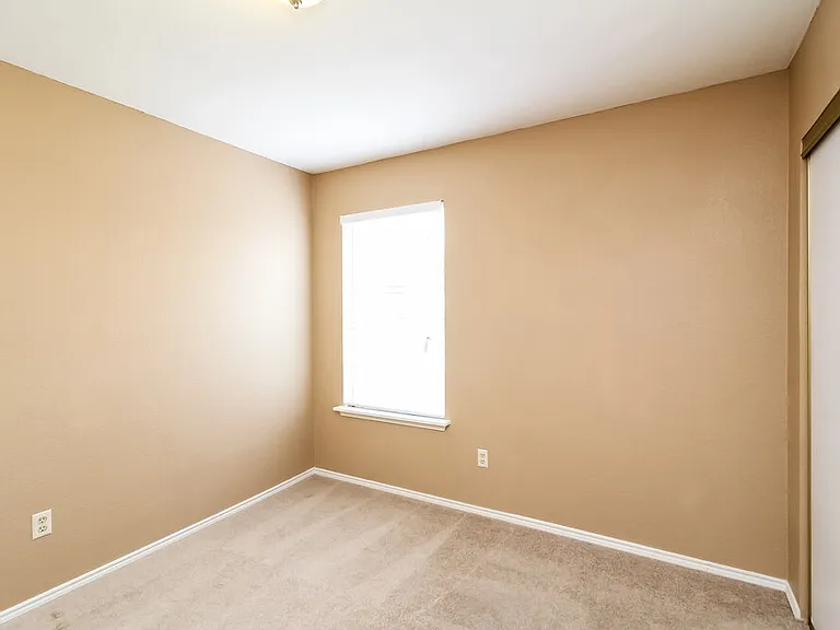 3612 Garden Springs Dr — Photo 12