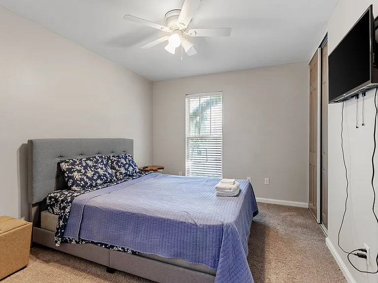 1235 N. Bronough Street — Photo 40
