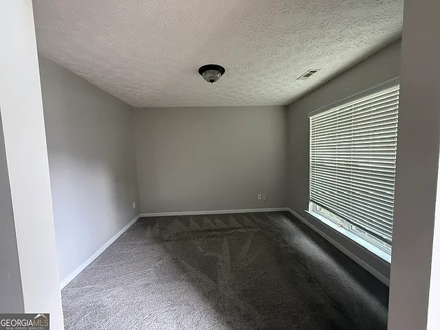 743 Mesa Rd — Photo 3