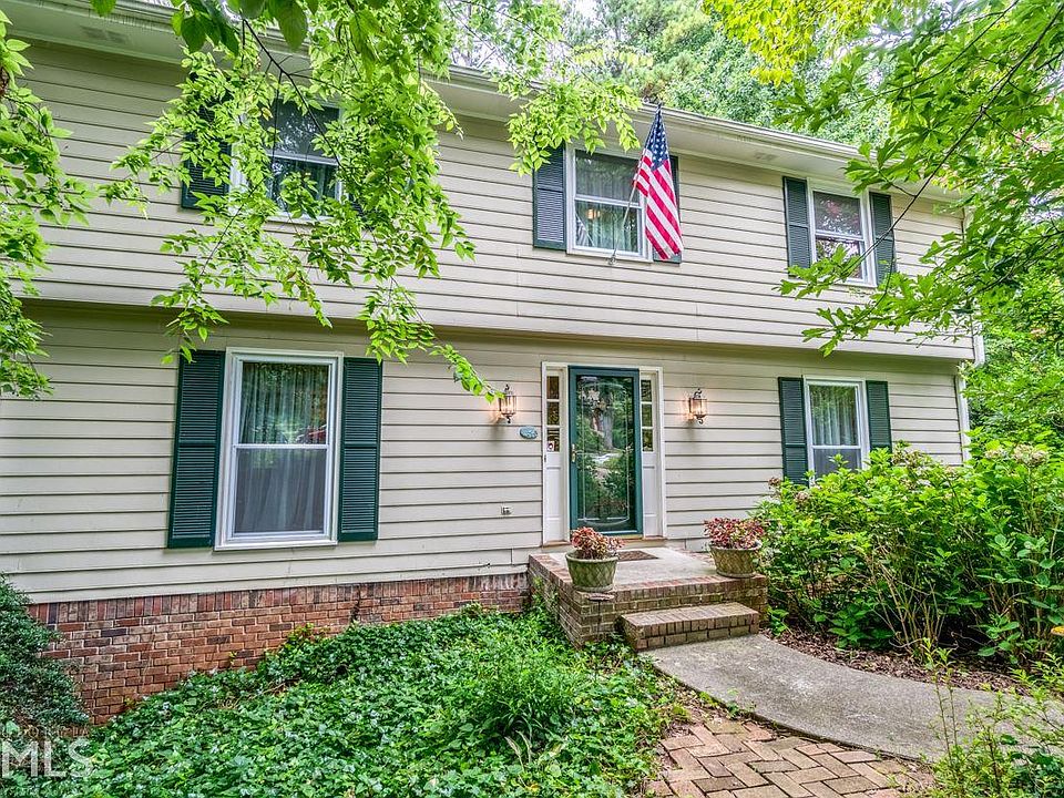1st image of 481 Cricket Hill Trl