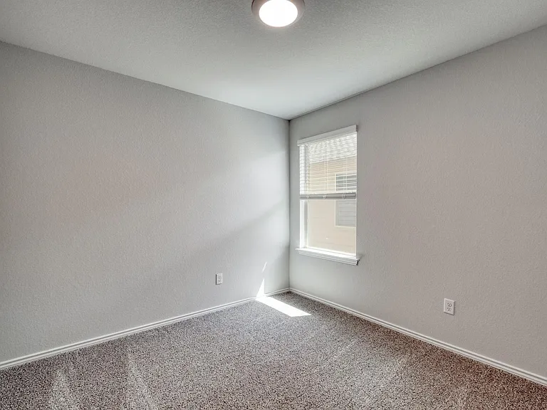167 McNamara Ct — Photo 14
