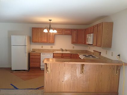 2nd image of 9311 Nc Highway 105 S APT C