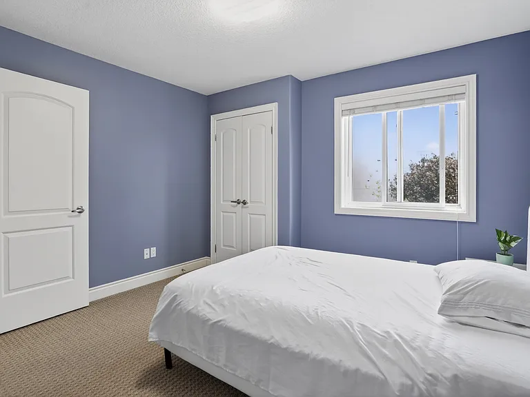 2200 Dogwood Cres — Photo 23