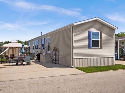90 10th Ave, Bartlett, IL, 60103