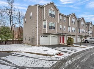 58 Leonard St UNIT 201, Meriden, CT 06451