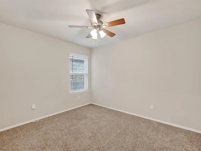20926 Belmont Village Way — Photo 19