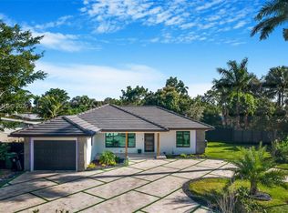 2406 Gulfstream Ln, Fort Lauderdale, FL 33312