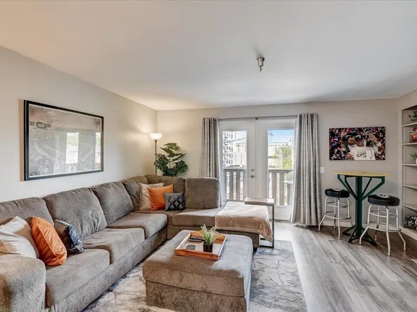 330 N Allen St, Madison, WI 53726