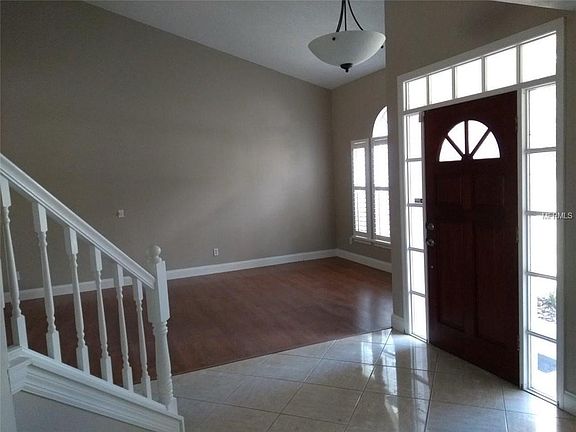 2nd image of 1687 Thornhill Cir