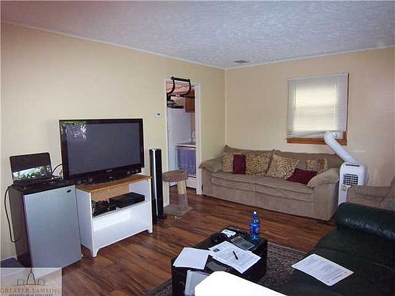 4th image of 901 Maryland Ave
