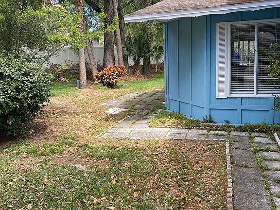 4th image of 24B Country Club Dr