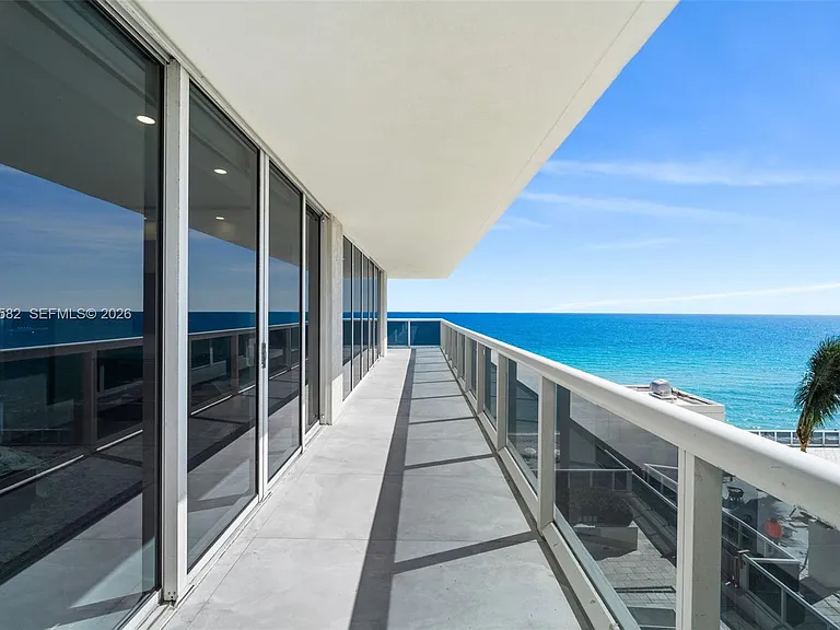 1830 S Ocean Dr #1002 — Photo 27