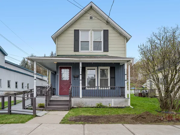 26 Railroad Street, Barre City, VT 05461