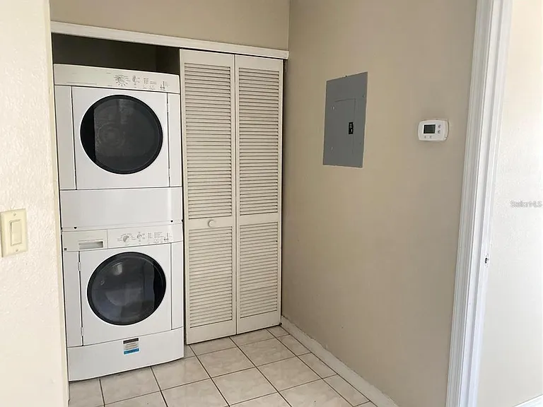 3204 Sabal Palms Ct #B — Photo 15