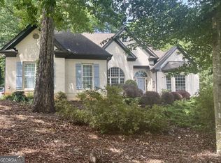 537 Old Collins Rd, Hoschton, GA 30548
