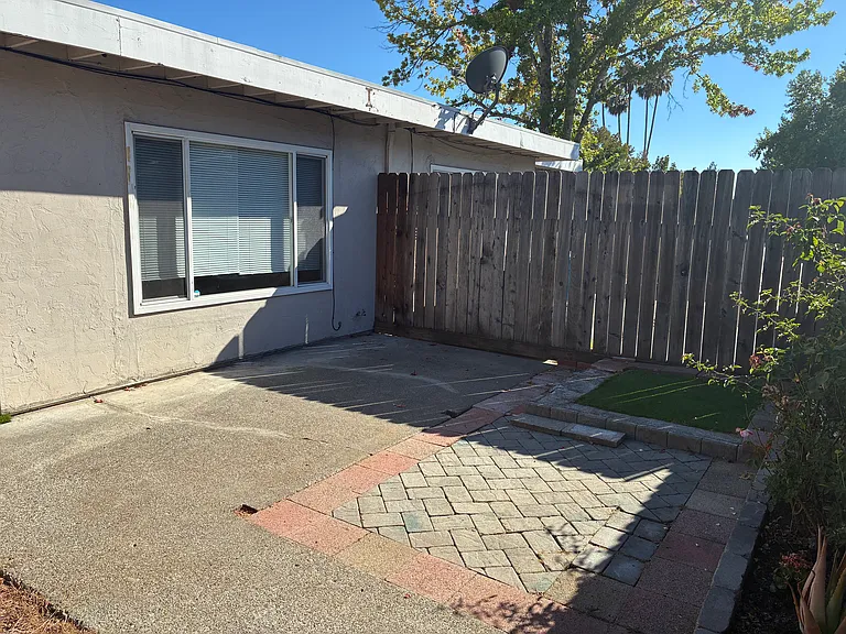 5185 Parkhurst Dr #1 — Photo 21
