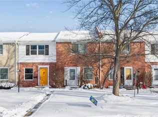 8715 Sycamore Ave, Kansas City, MO 64138