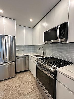 3rd image of 23-28 30th Dr #3F