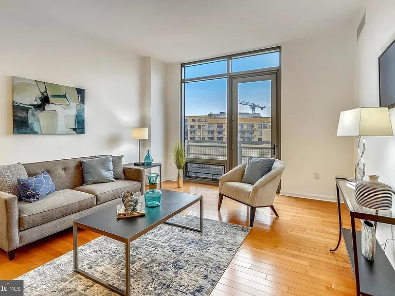 440 L St NW #1106 — Photo 4