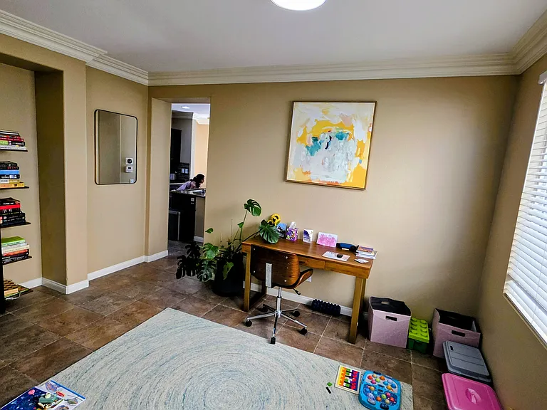 7373 Healis Pl — Photo 4