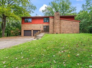 7696 Tumbleweed Trl, Springfield, IL 62707