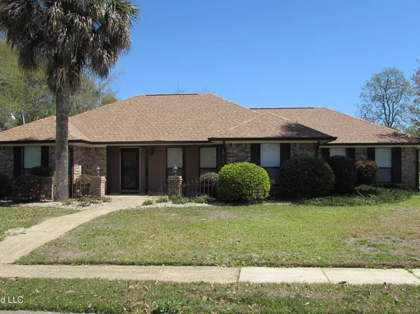 105 Eagle Feather Ln, Gulfport, MS 39503