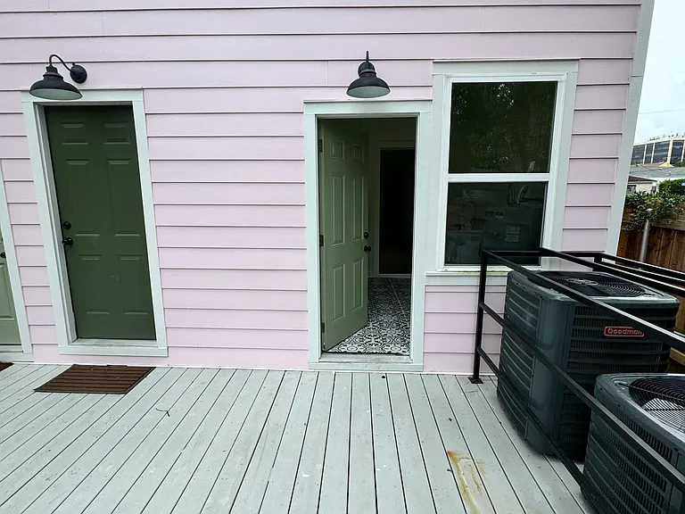 4131 Willow St #4133 — Photo 28