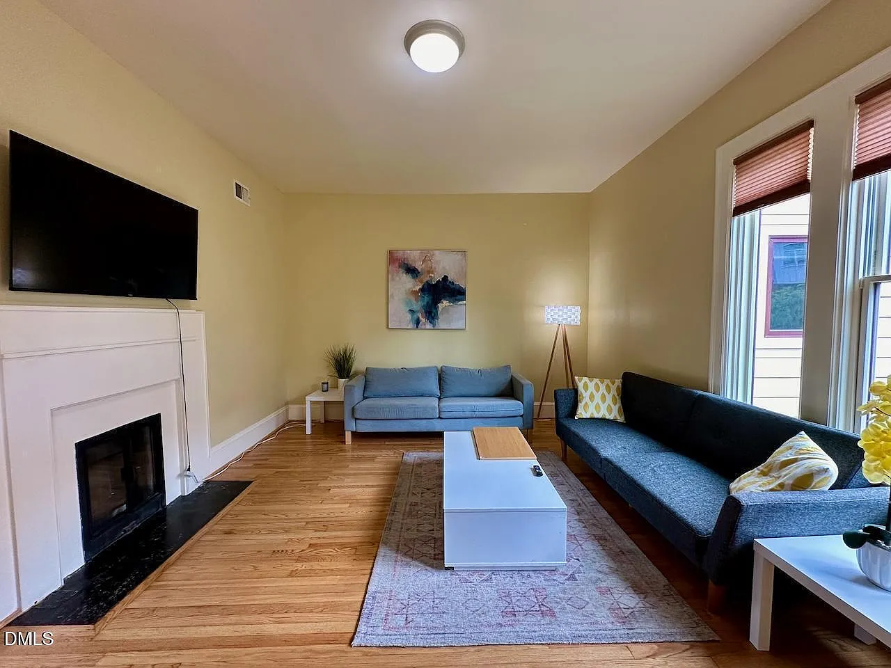 2 bed, 2.0 bath, 1338 sqft, $2,000 — Photo 4