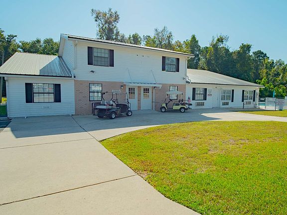 3rd image of 184 SE Sable Ln