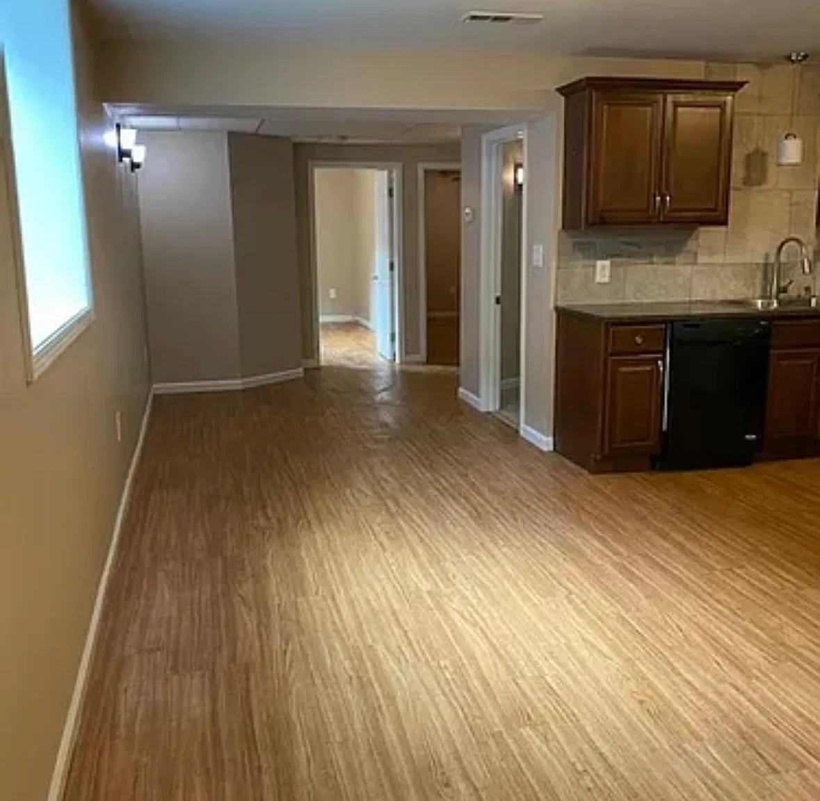 103 Sawyer Ave — Photo 3
